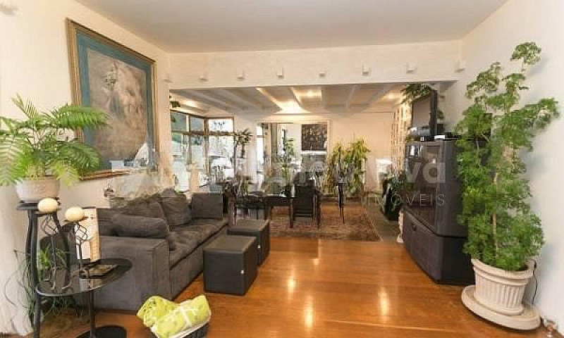 Leblon | Apartamento...