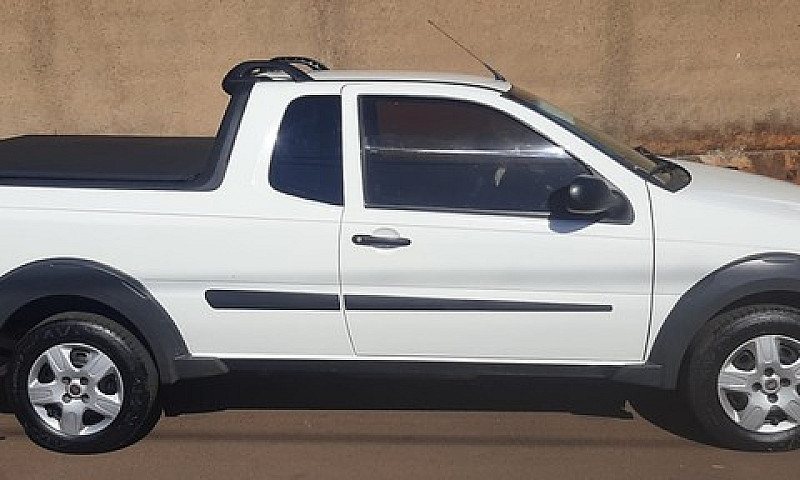 Fiat Strada Es 1.4 1...
