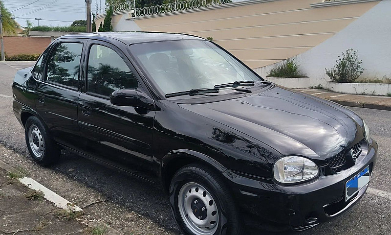 Chevrolet Corsa Seda...