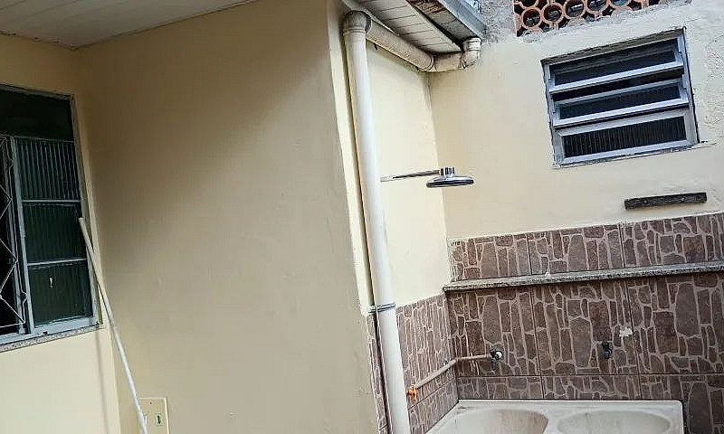 Aluguel De Casa Em I...