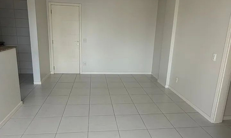 Apartamento Semi Mob...