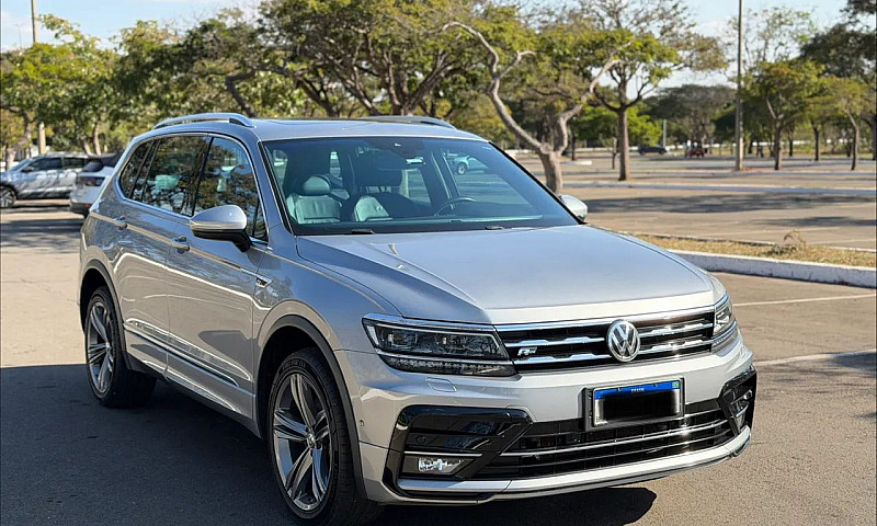 Volkswagen Tiguan Al...