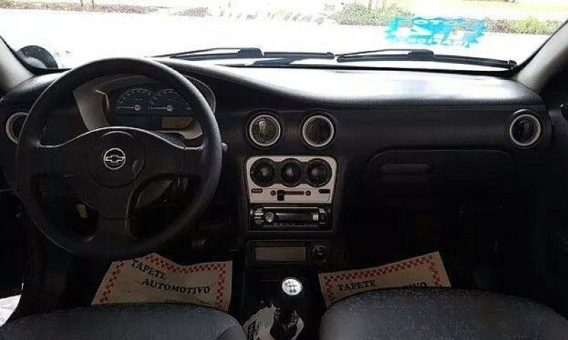 Gm - Chevrolet Celta...