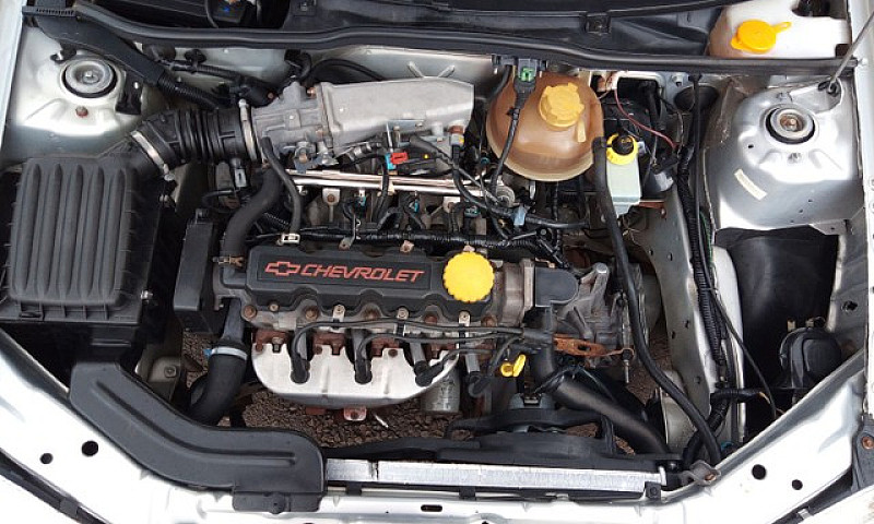 Corsa 1999 Relíquia ...