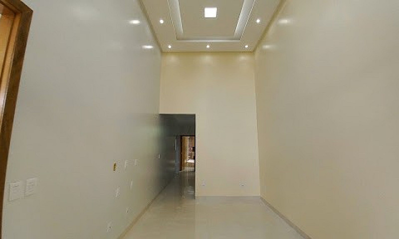 Casa Com 3 Dormitóri...