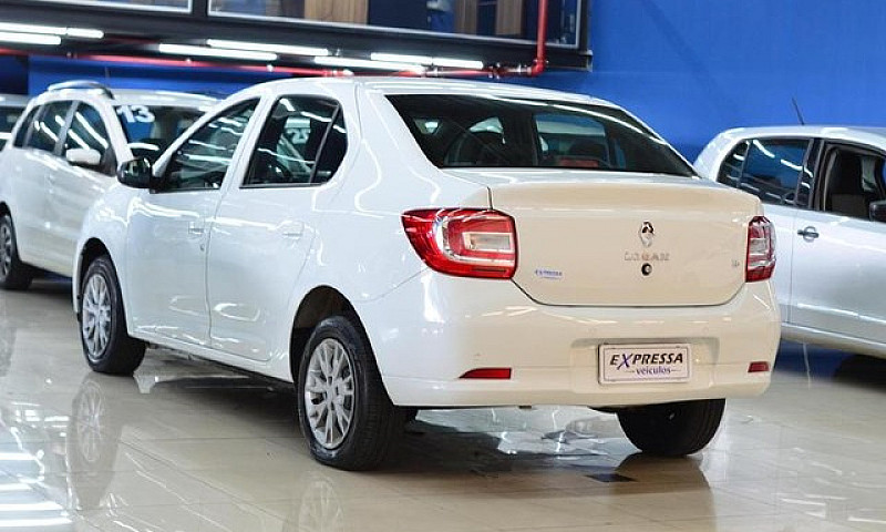 Renault Logan Zen 1....
