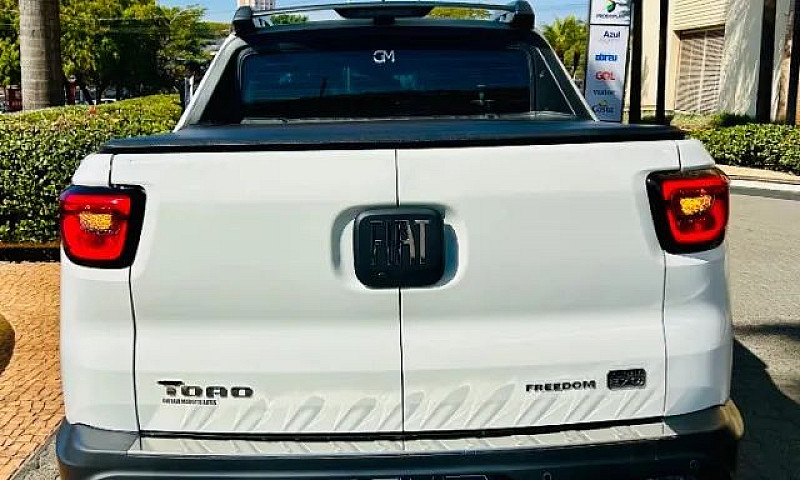 Fiat Toro Freedom 1....