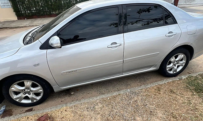 Toyota Corolla Xei 1...