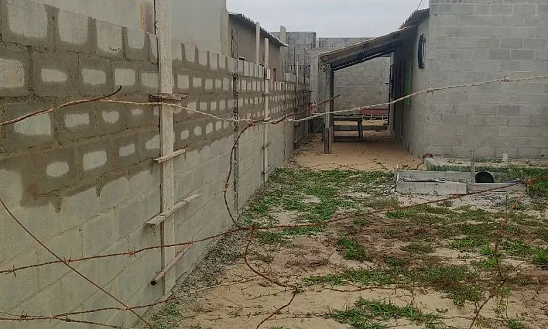 Vendo Casa...