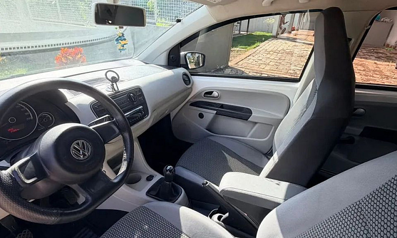 Volkswagen Up! Move ...