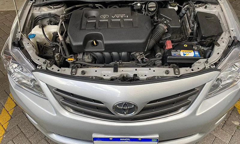 Toyota Corolla Gli 1...