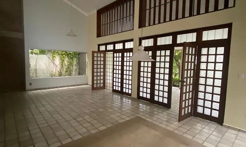 Casa Próximo Ao Shop...