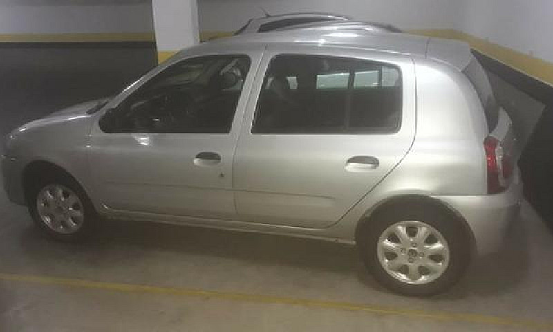 Renault Clio...