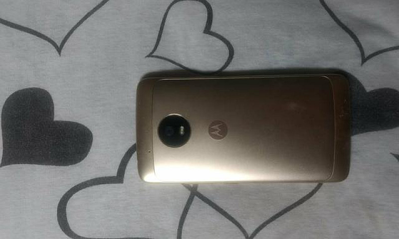 Moto G5 Dourado 32G...