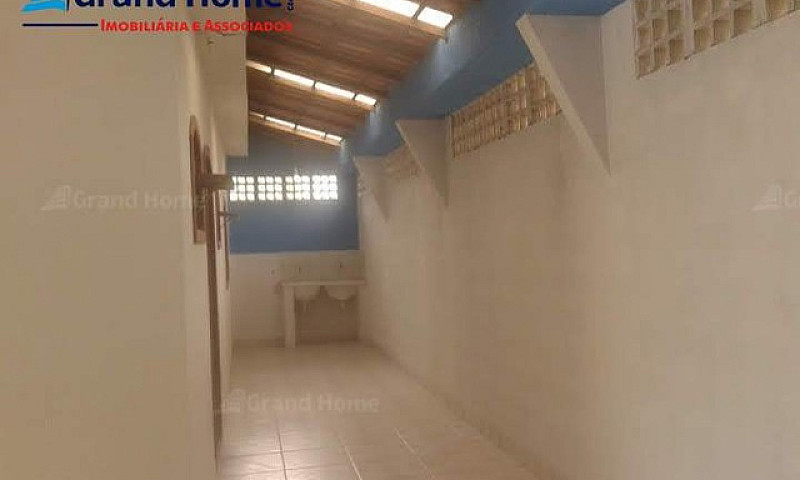 Casa 2 Quartos Em Ba...