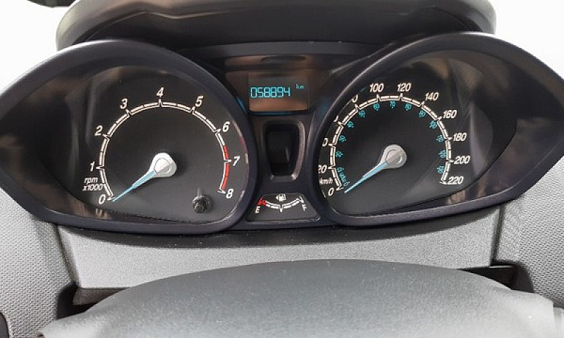 Ford Fiesta Hatch 1....