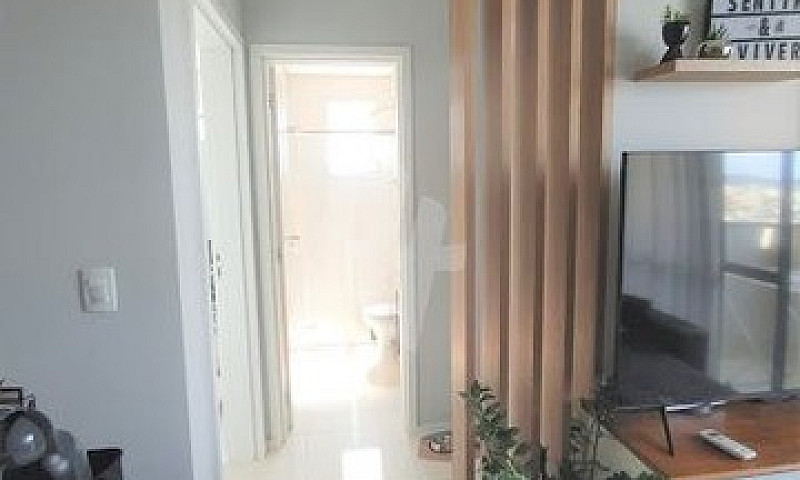 Apartamento Com Suít...