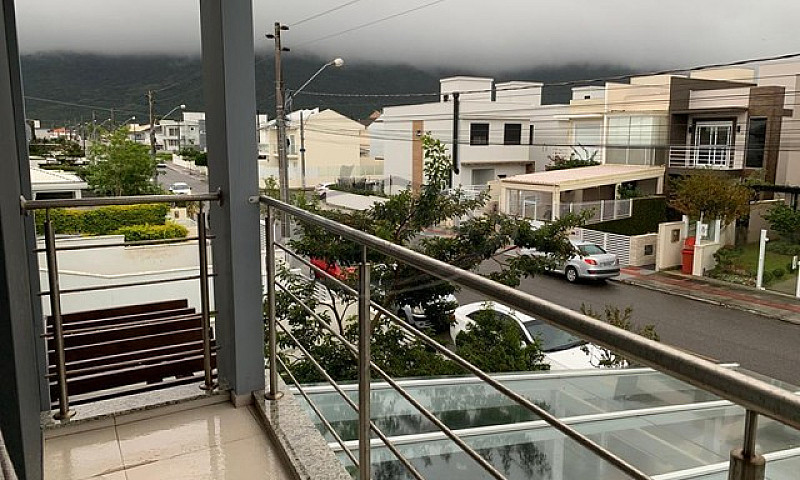 Casa Para Venda Em F...