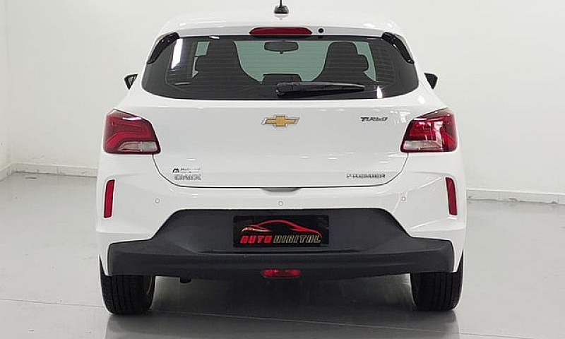 Chevrolet Onix 10Tat...