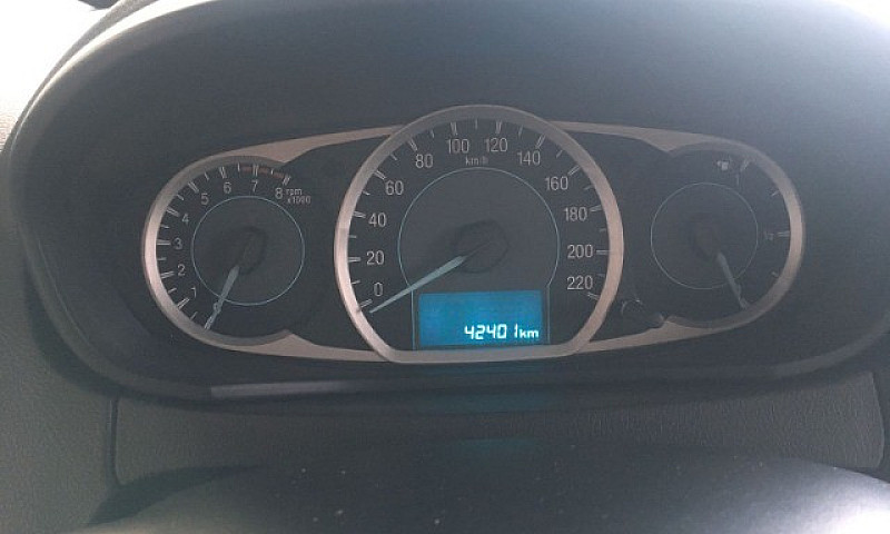 Vendo Ford Ka Advanc...