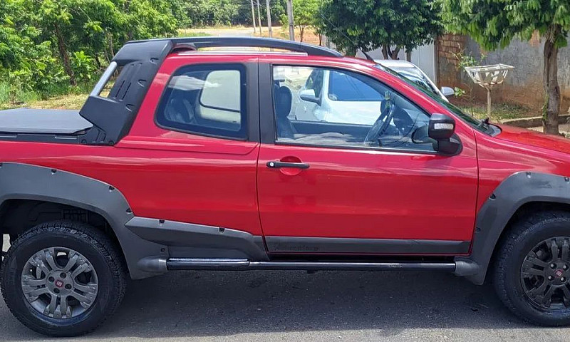 Fiat Strada Adventur...