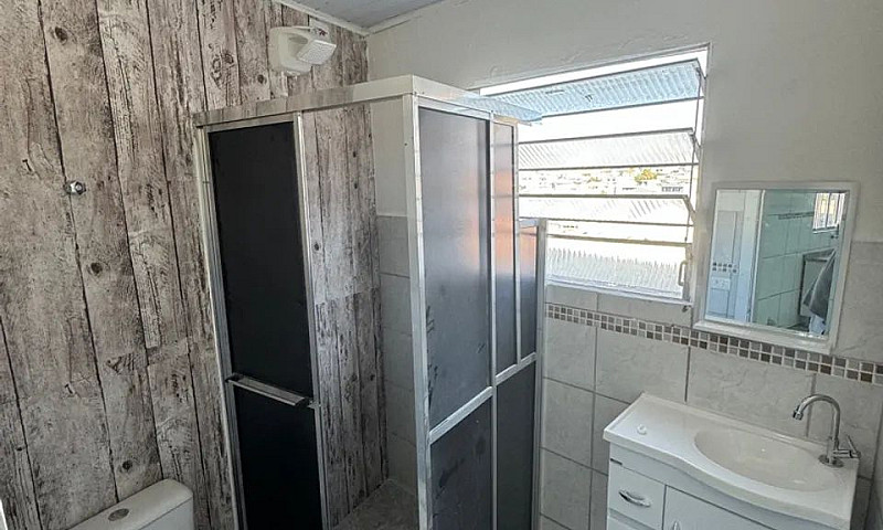 Alugo Casa 3 Cômodos...