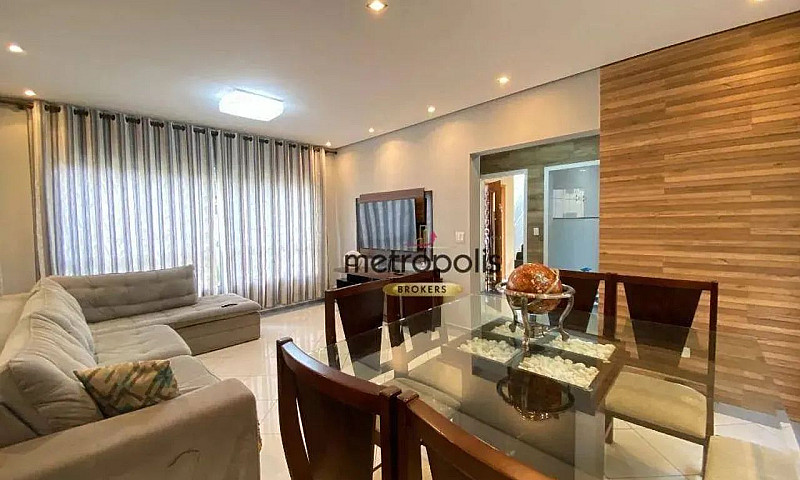 Sobrado À Venda, 215...