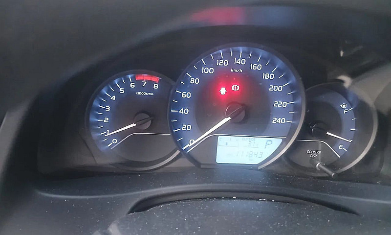 Toyota Corolla Gli 1...