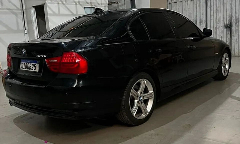 Bmw 320I A 2010...
