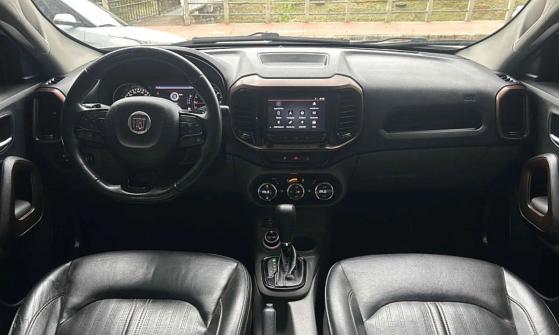 Fiat Toro Volcano 2....