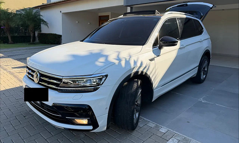 Volkswagen Tiguan Al...