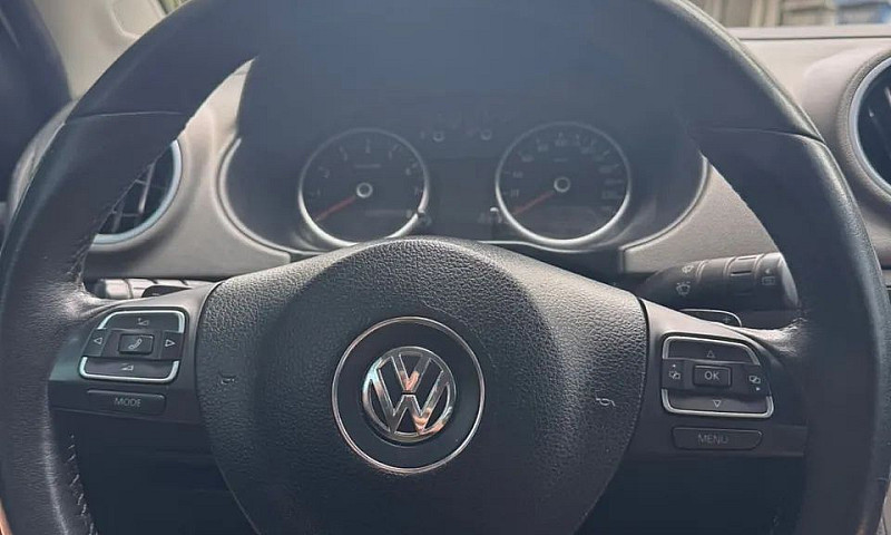 Volkswagen Voyage Co...
