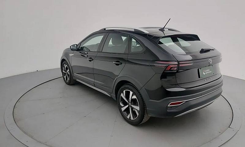 Volkswagen Nivus Hig...