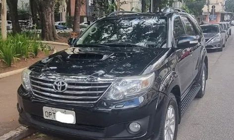 Toyota Hilux Sw4 Srv...