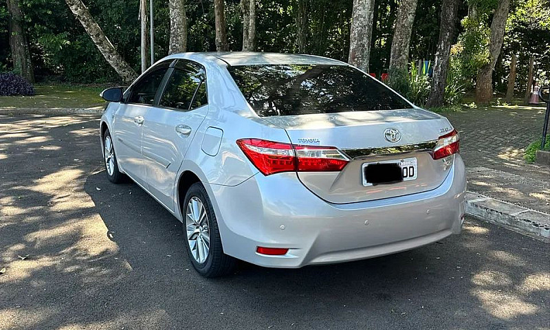 Toyota Corolla Xei 2...