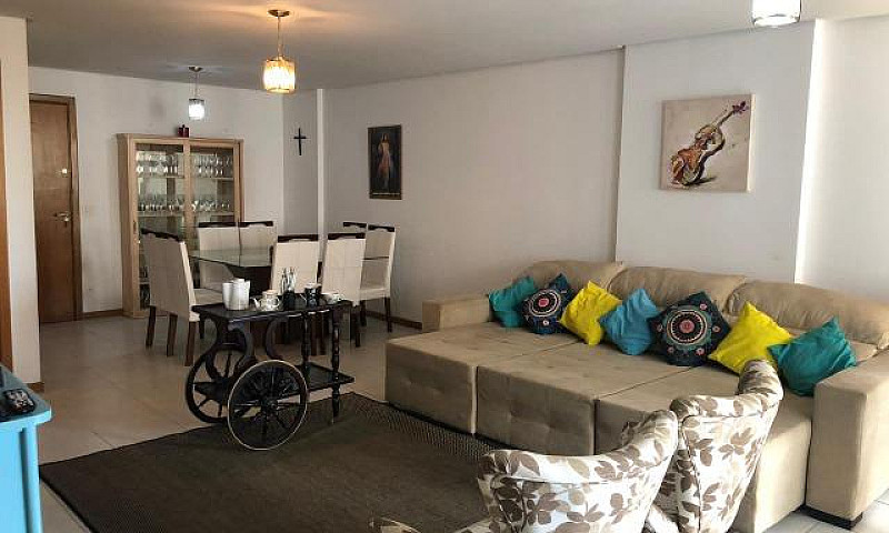 Excelente Apartament...