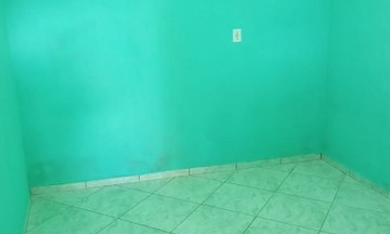 Aluga-Se Casa...