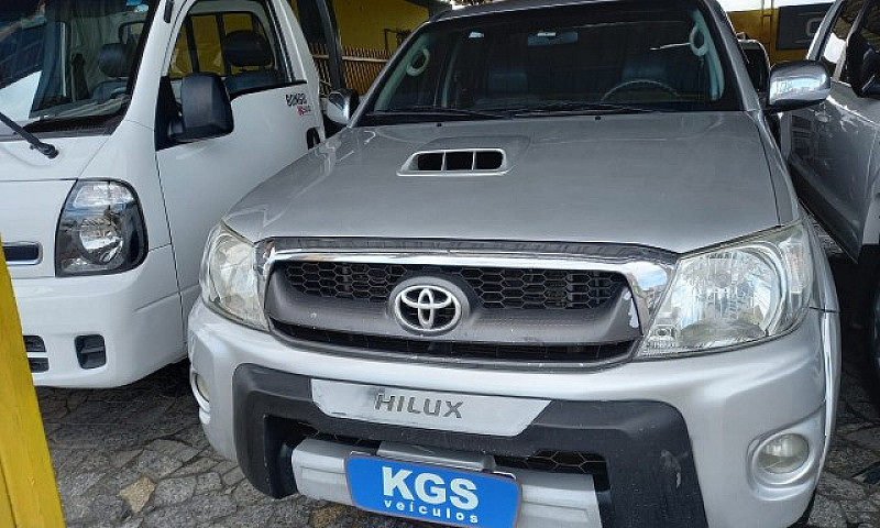 Toyota Hilux 2009 Cd...