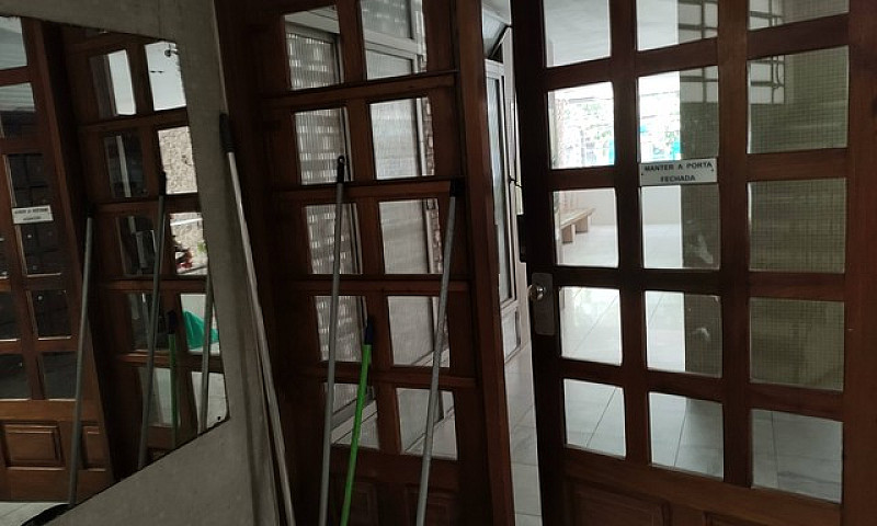 Apartamento De 1 Dor...