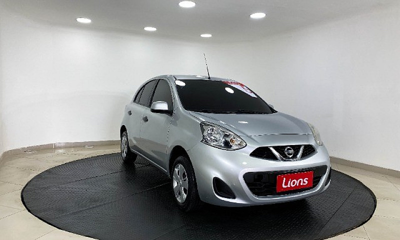 Nissan March 1.0 S 2...