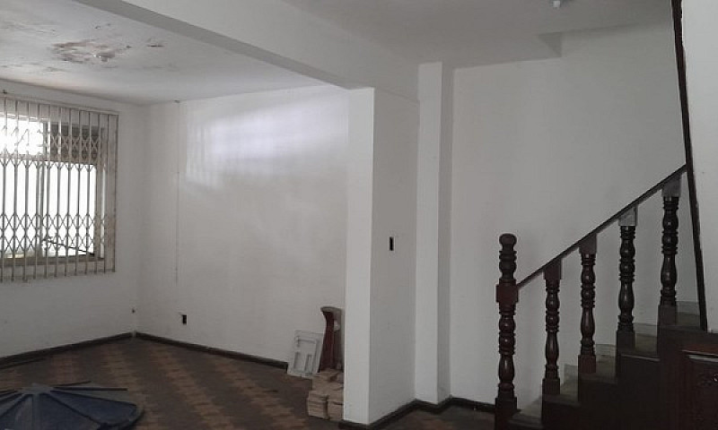 Casa De 2 Pavimentos...