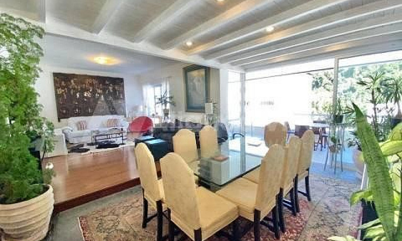 Leblon | Apartamento...