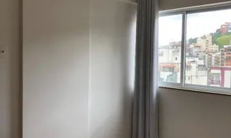 Apartamento De 1 Qua...