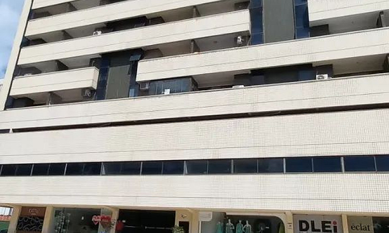 Apartamento Ed. Moza...