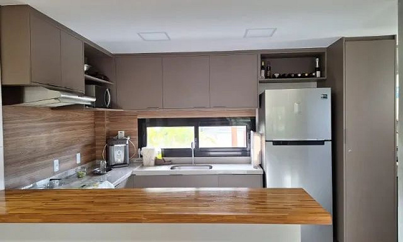 Apt  Dentro Hotel Ib...