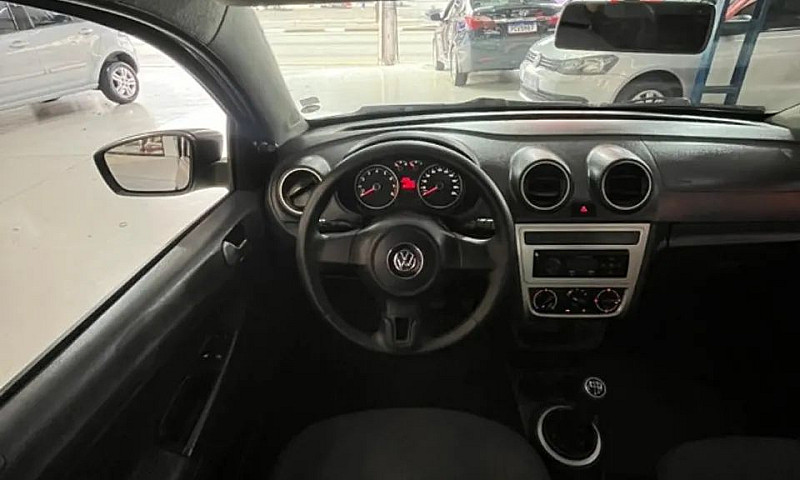 Volkswagen Voyage 1....