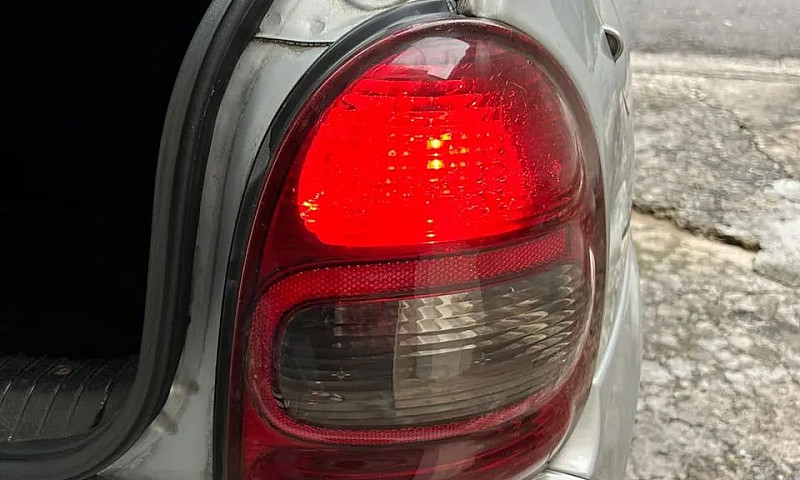 Chevrolet Corsa Wind...