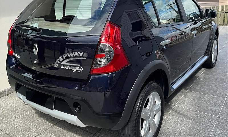 Renault Sandero Step...