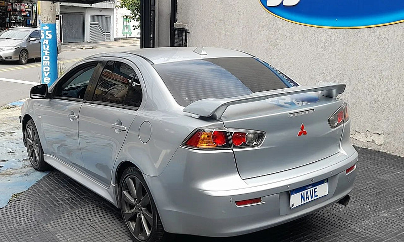 Mitsubishi Lancer 2....