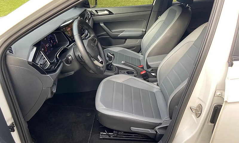 Volkswagen Nivus Hig...